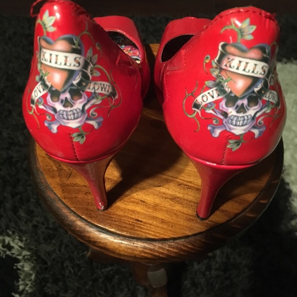 Ed Hardy red peep-toe pumps - Picture 5 of 8